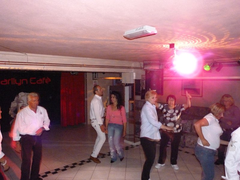 Per chi non è ancora stanco, la discoteca.JPG